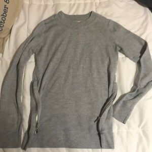 H&M Gray Sweater. Size XS